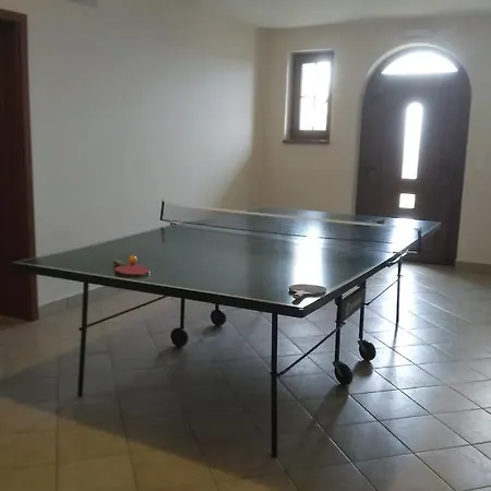 فندق مبيت وإفطار Bazilika Vendeghaz تاركال