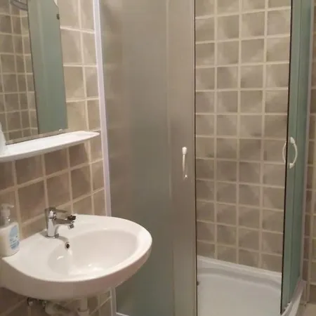 فندق مبيت وإفطار Bazilika Vendeghaz تاركال