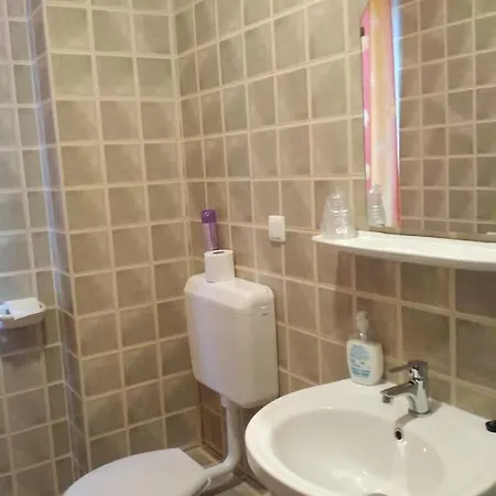 فندق مبيت وإفطار Bazilika Vendeghaz